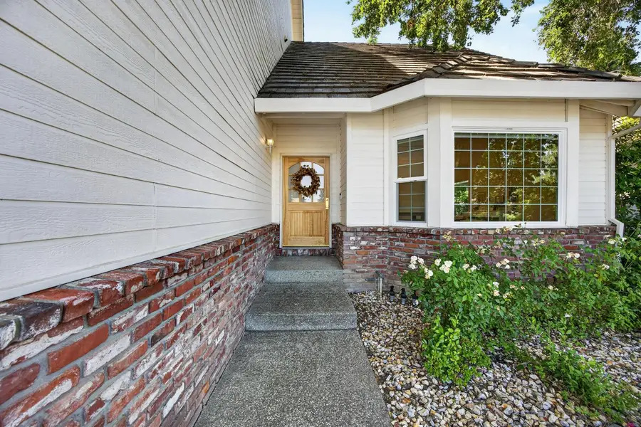 7636 Bridgeview Drive, Sacramento, CA 95831 - #2