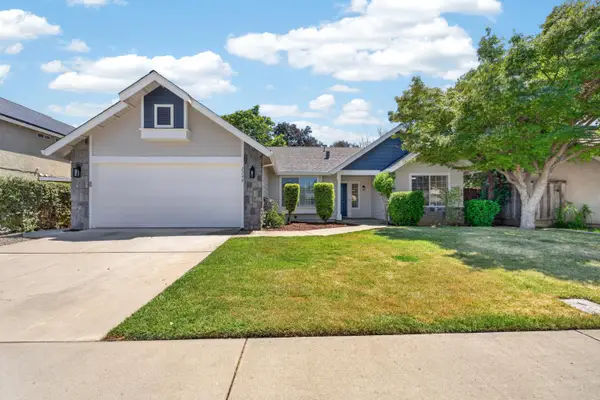 2248 Country Manor Drive, Riverbank, CA 95367