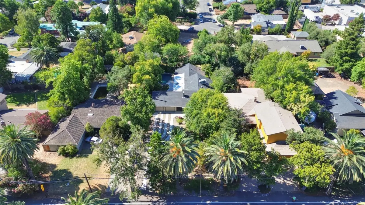 6016 Palm Drive, Carmichael, CA 95608 - #1
