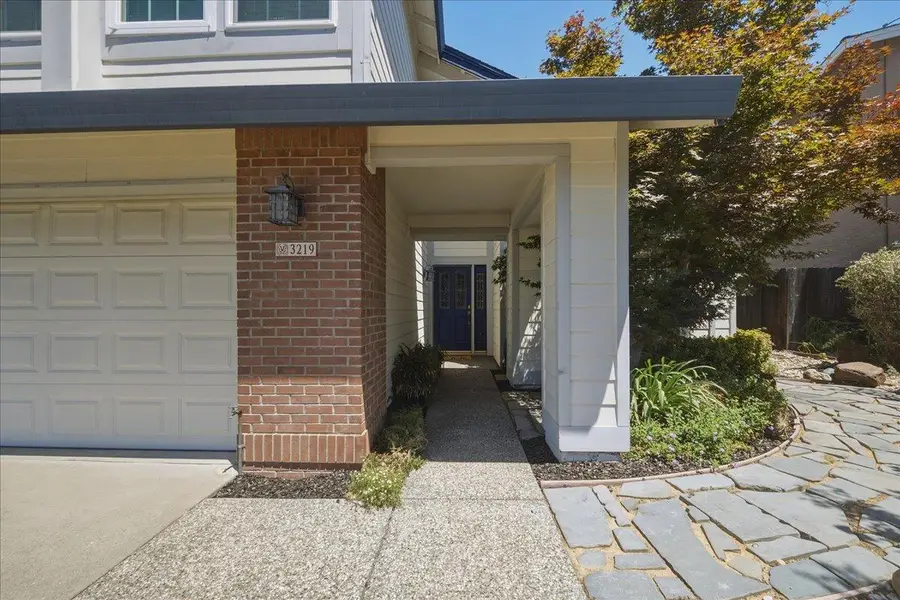 3219 Outlook Drive, Rocklin, CA 95765 - #2