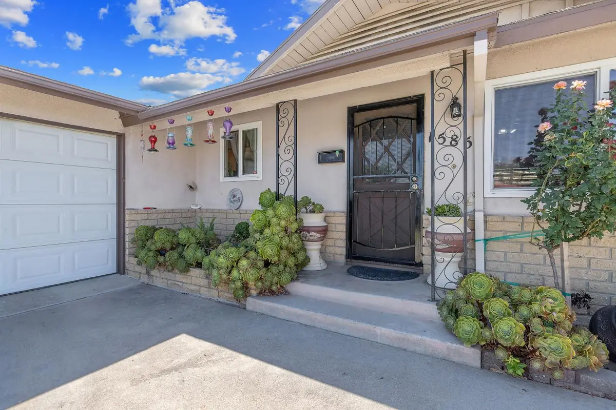 1585 Mulberry Lane, Lemoore, CA 93245 - #1