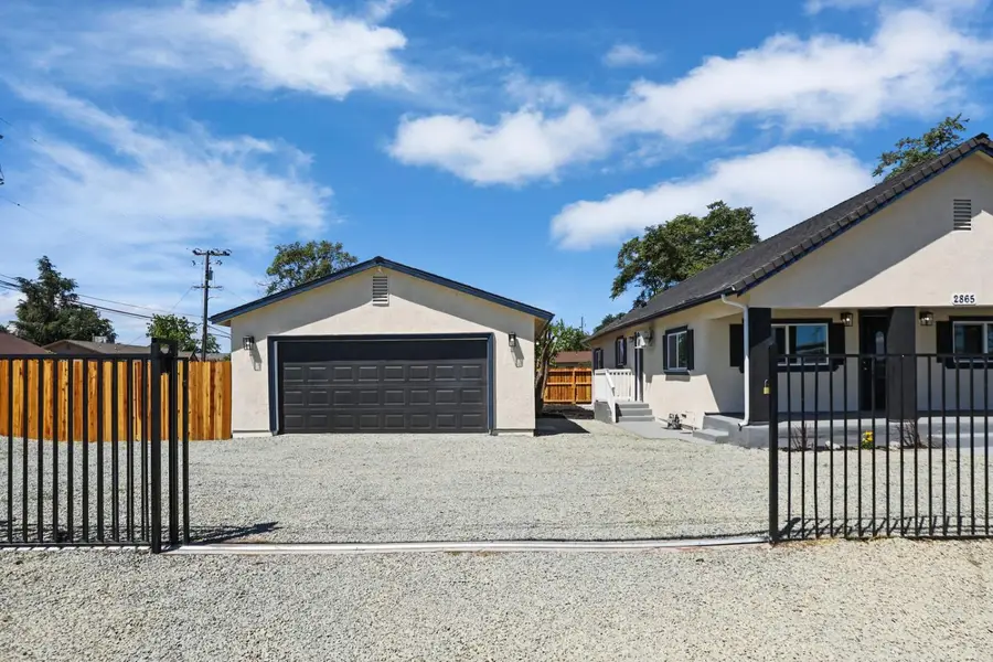 2865 S El Dorado Street, Stockton, CA 95206 - #2