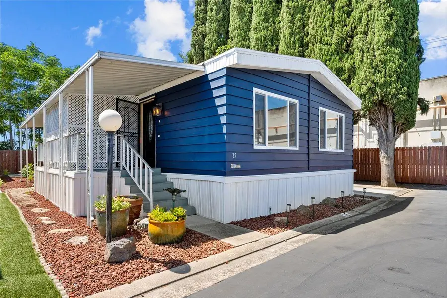 250 E Las Palmas Avenue #35, Patterson, CA 95363 - #3