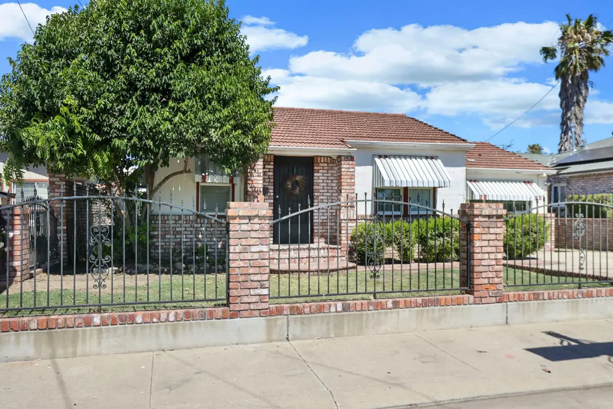 1004 S Shasta Avenue, Stockton, CA 95205 - #1