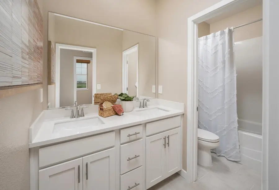4001 W Sunset Harbor Avenue, Sacramento, CA 95835 - #3