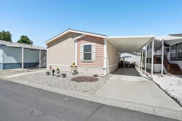 3105 Patriot Lane, Sacramento, CA 95827