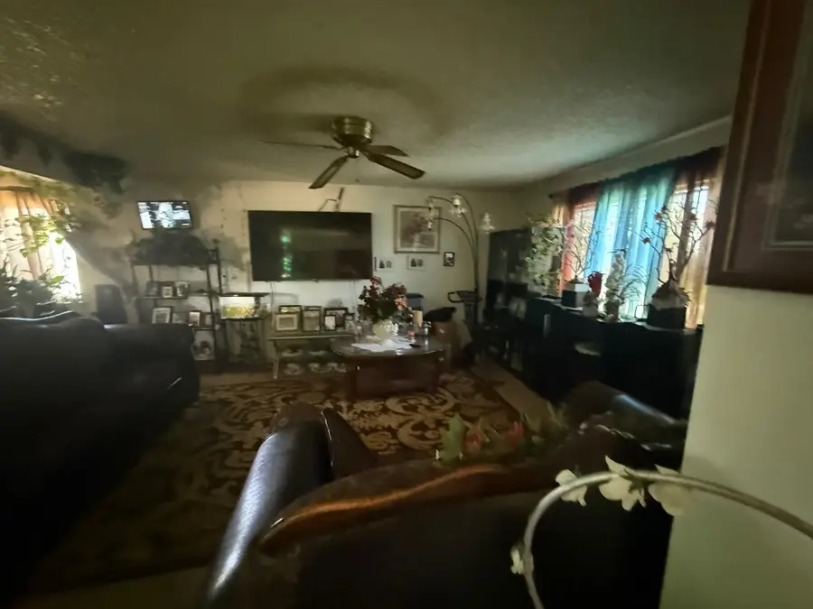 829 Ashlan Way, Madera, CA 93638 - #2