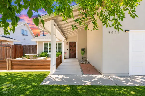 8935 Trujillo Way, Sacramento, CA 95826