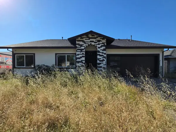 5829 Hillsdale Boulevard, Sacramento, CA 95842