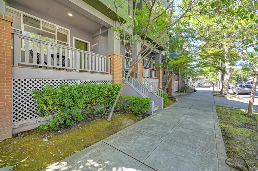 1930 10th Street, Sacramento, CA 95811 - #3
