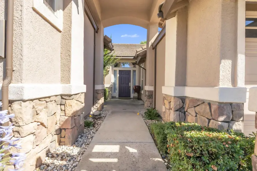 1616 Avondale Drive, Roseville, CA 95747 - #2