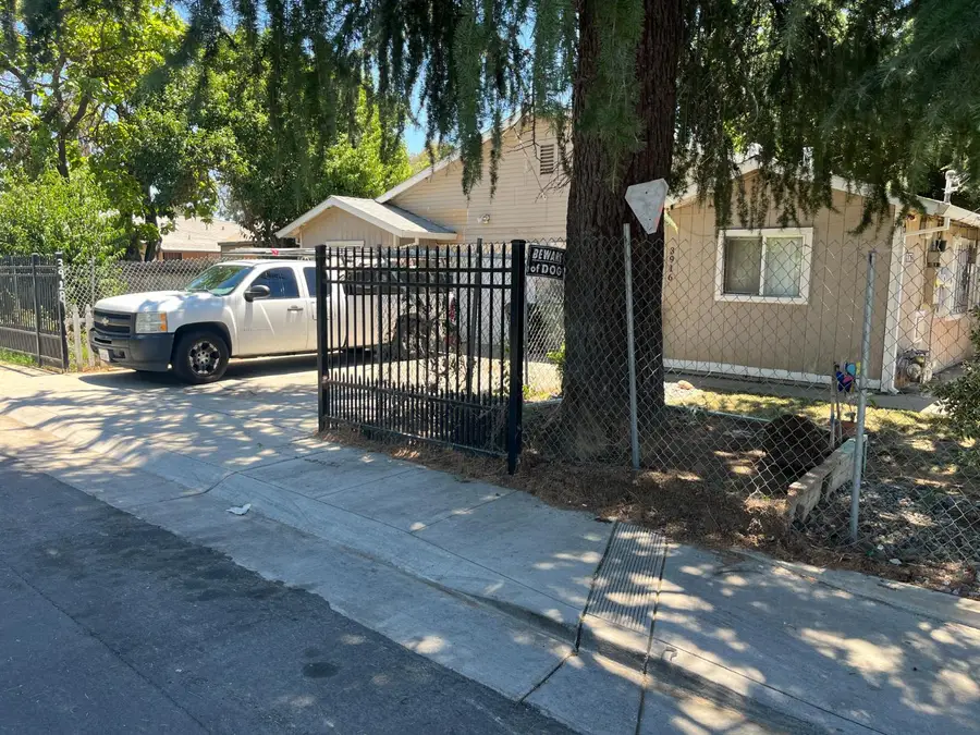 3916 44th Avenue, Sacramento, CA 95824 - #3