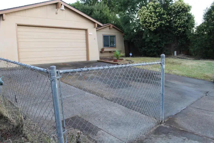 7326 Salazar Drive, North Highlands, CA 95660 - #3