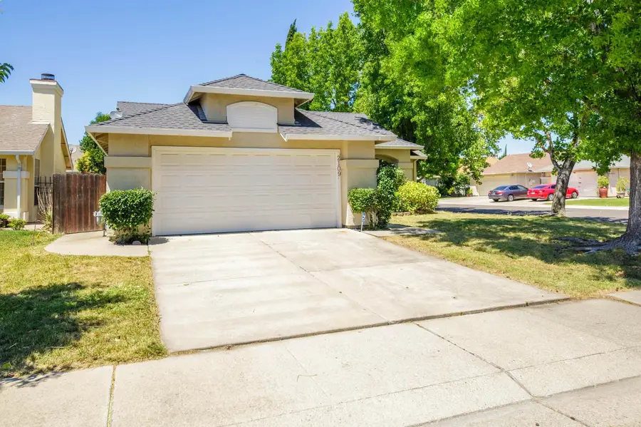 2109 Alta Sierra Street, Stockton, CA 95206 - #3