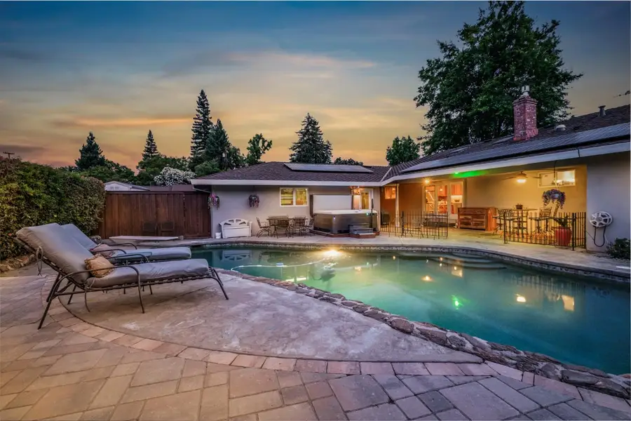 5249 Adelaide Way, Carmichael, CA 95608 - #2