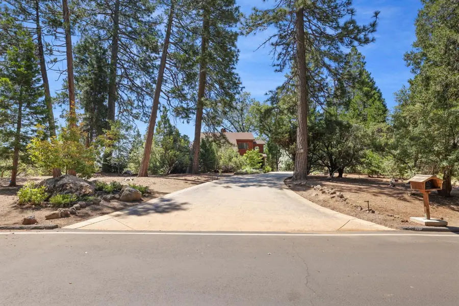 659 Sugarbush, Murphys, CA 95247 - #3