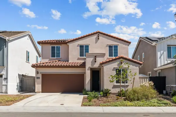 8032 Oxbow Landing Loop, Roseville, CA 95747