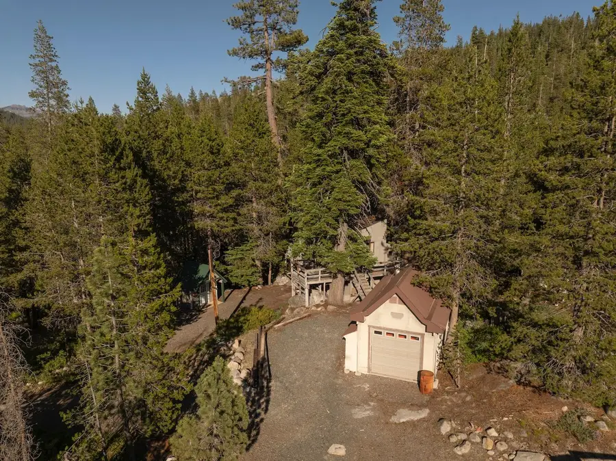 125 S Yuba Drive, Soda Springs, CA 95728 - #2