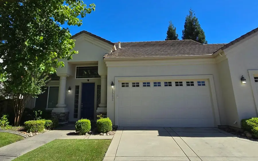 8562 Staffordshire Court, Elk Grove, CA 95624 - #2