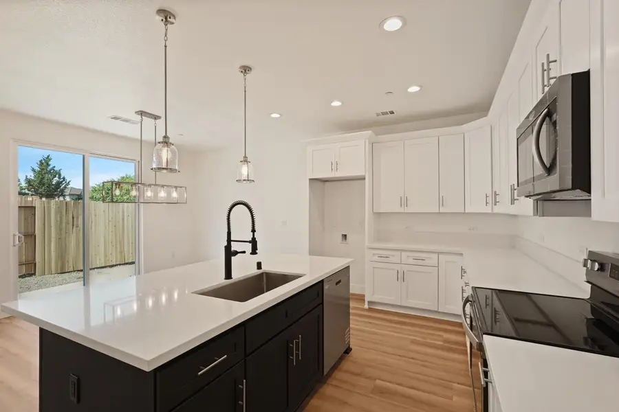 122 Gold Creek Court, Valley Springs, CA 95252 - #2