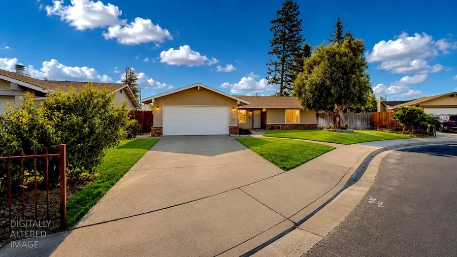 990 Hycell Ct Court, Turlock, CA 95380 - #3