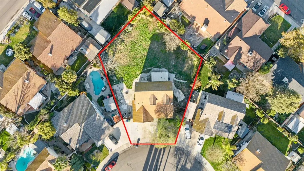 454 Oakwood Drive, Los Banos, CA 93635 - #1