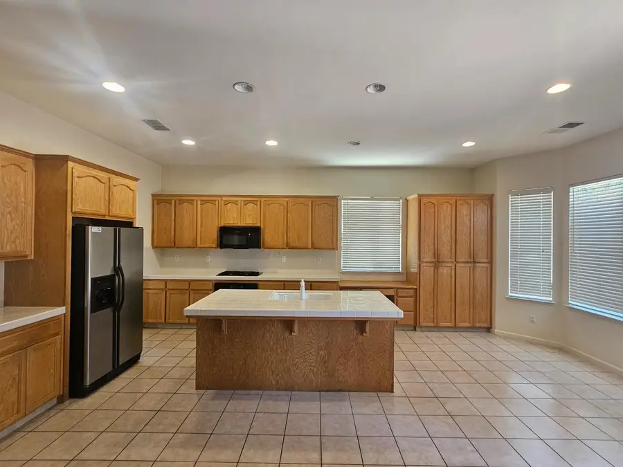 943 Tannehill Drive, Manteca, CA 95337 - #3