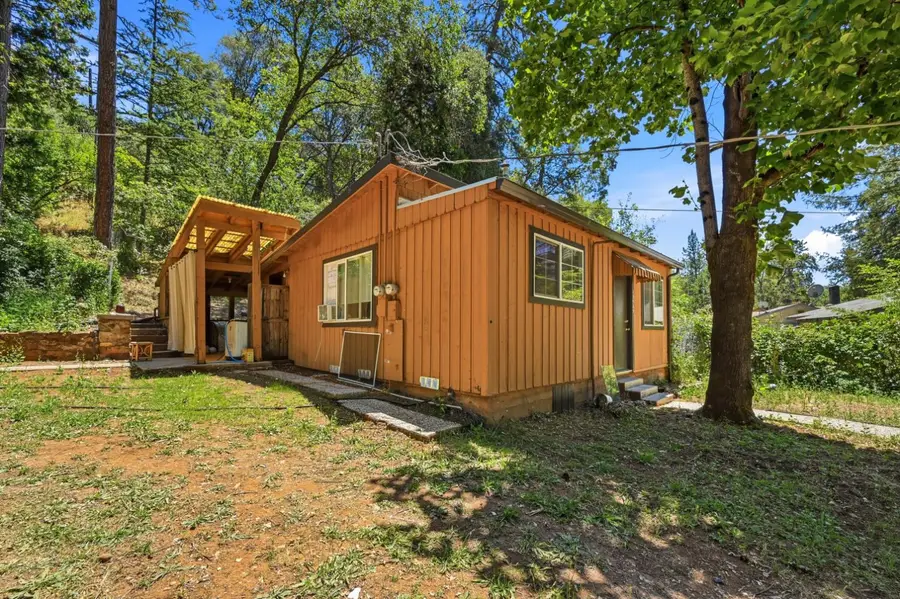 18527 Cherry Creek Road, Grass Valley, CA 95949 - #2