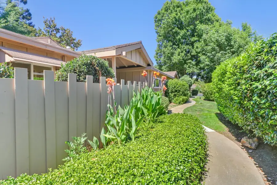 815 Commons Drive, Sacramento, CA 95825 - #2