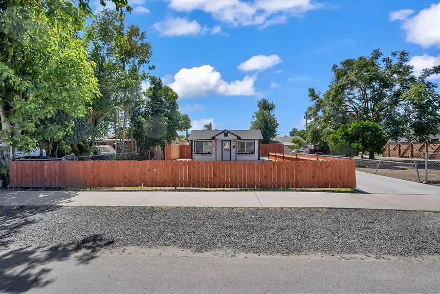 413 Empire Avenue, Modesto, CA 95354 - #3