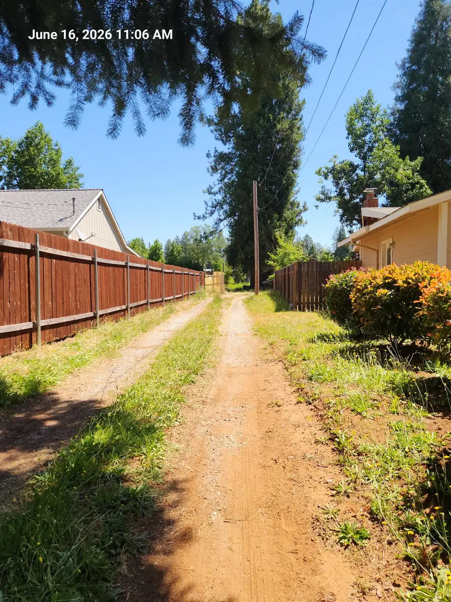 10693 Alta Street, Grass Valley, CA 95945 - #3