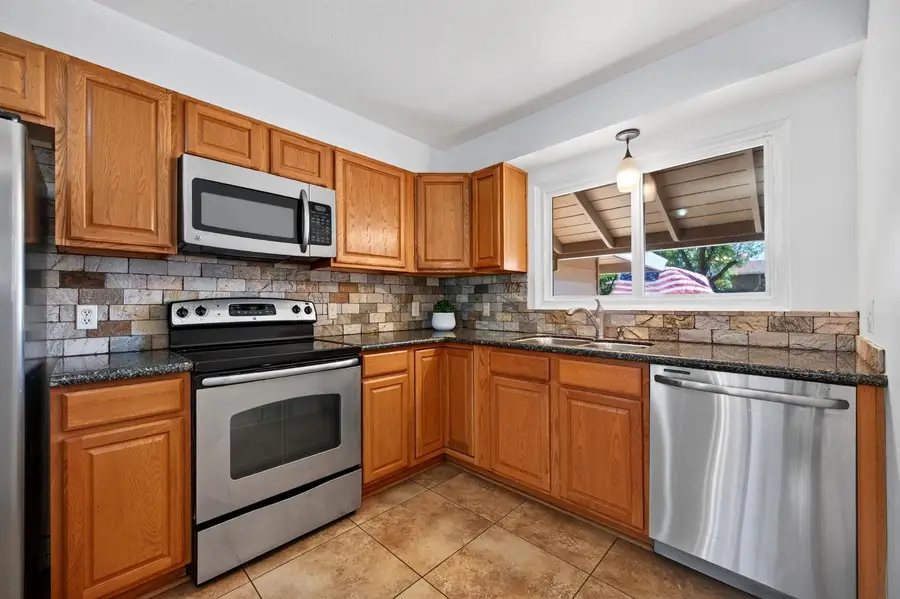 9519 Bullion Way, Orangevale, CA 95662 - #3