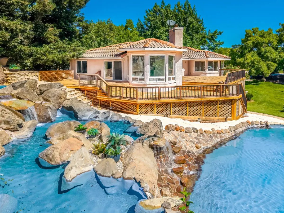 8918 Oak View Drive, Oakdale, CA 95361 - #1