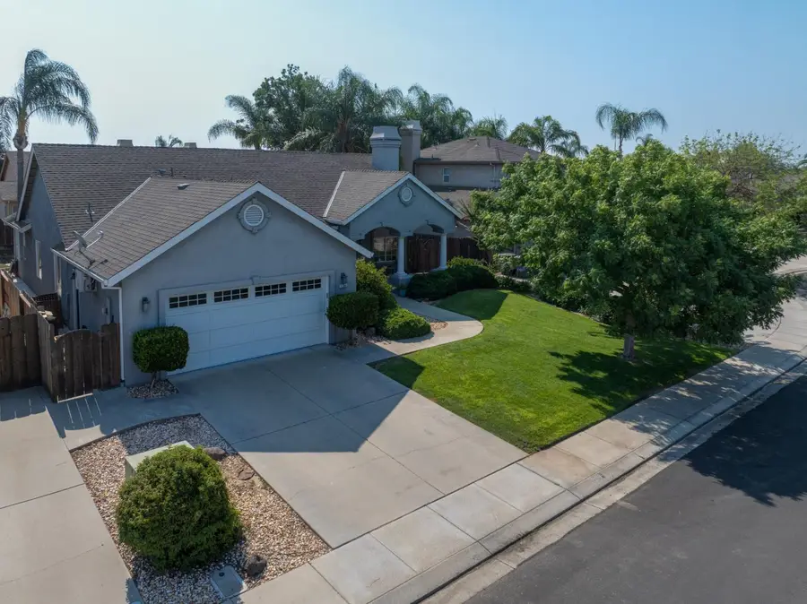 1704 Nutshell Court, Hughson, CA 95326 - #3