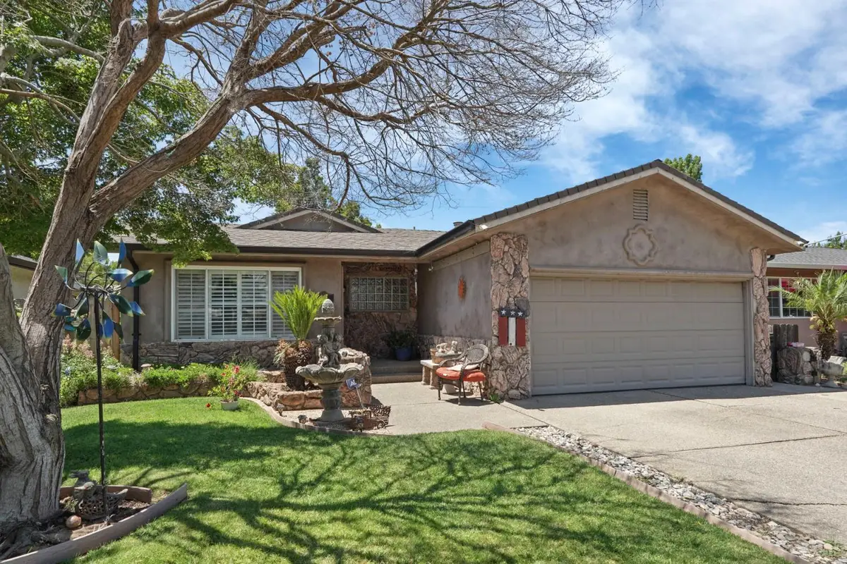 715 El Dorado Avenue, Lodi, CA 95240 - #1