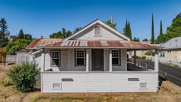 55 Hayden Alley, Sutter Creek, CA 95685