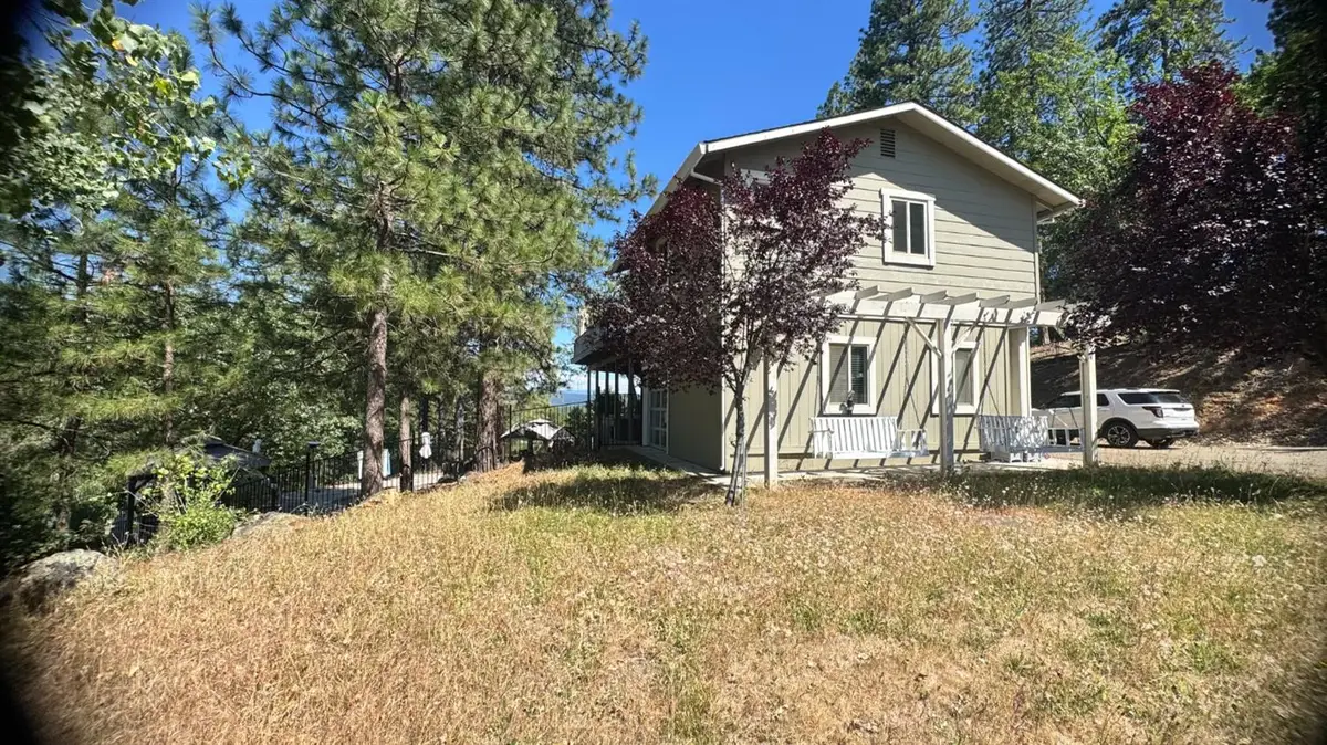 225 W Weimar Cross Road, Colfax, CA 95713 - #1