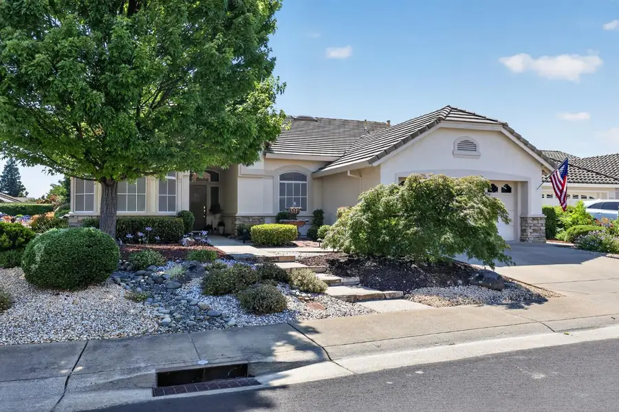 201 Stamos, Roseville, CA 95747 - #2