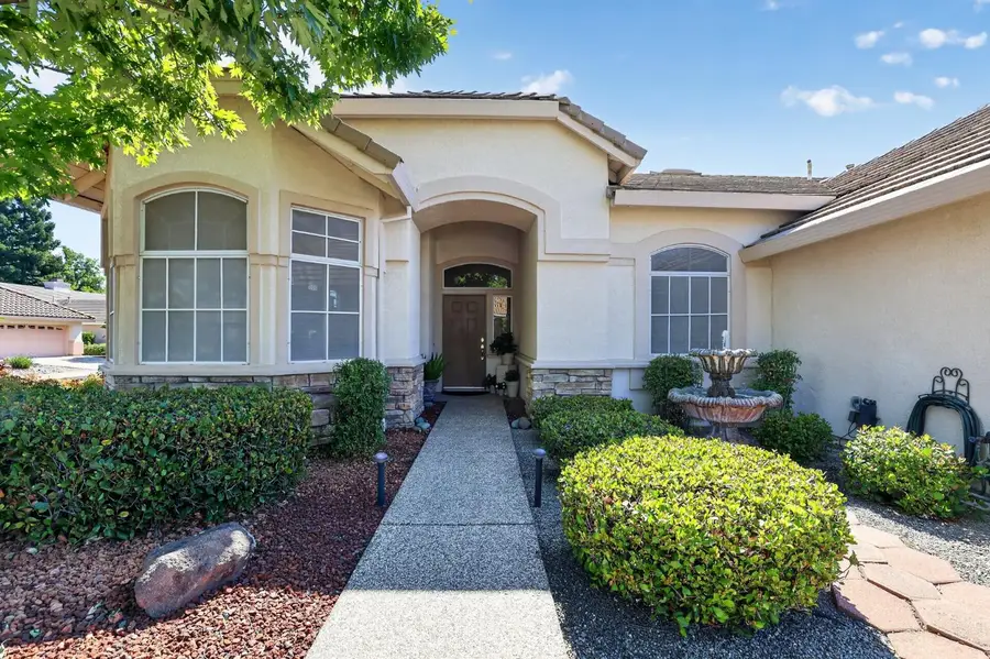 201 Stamos, Roseville, CA 95747 - #3
