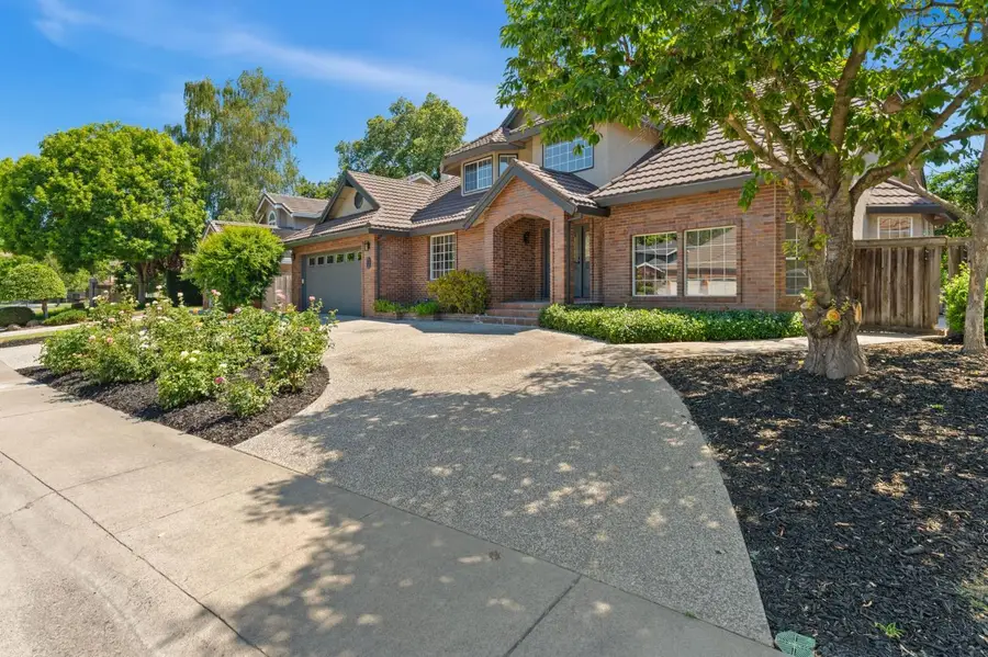 7 Chicory Bend Court, Sacramento, CA 95831 - #3
