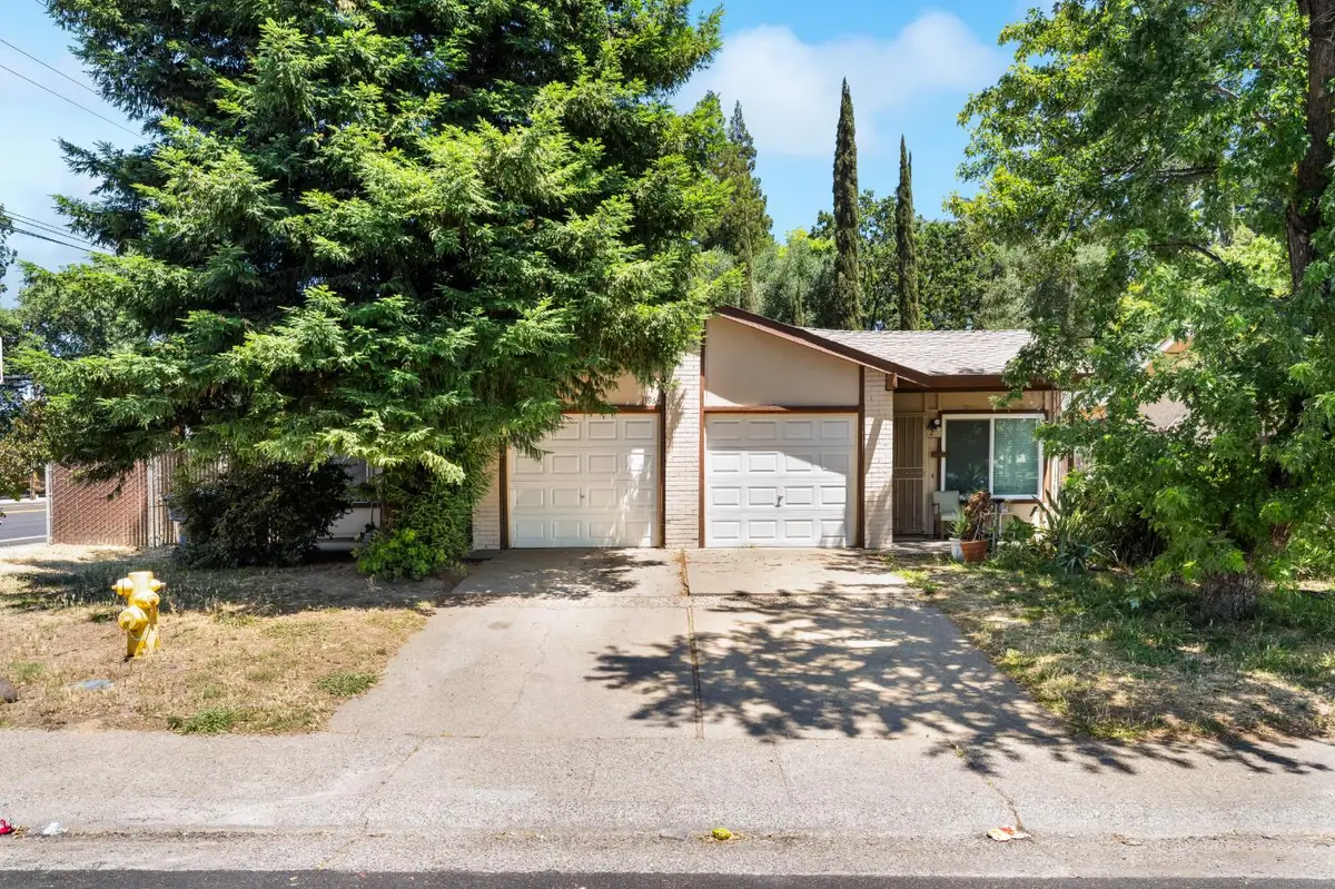 3962 Queenston Court, Carmichael, CA 95608 - #1