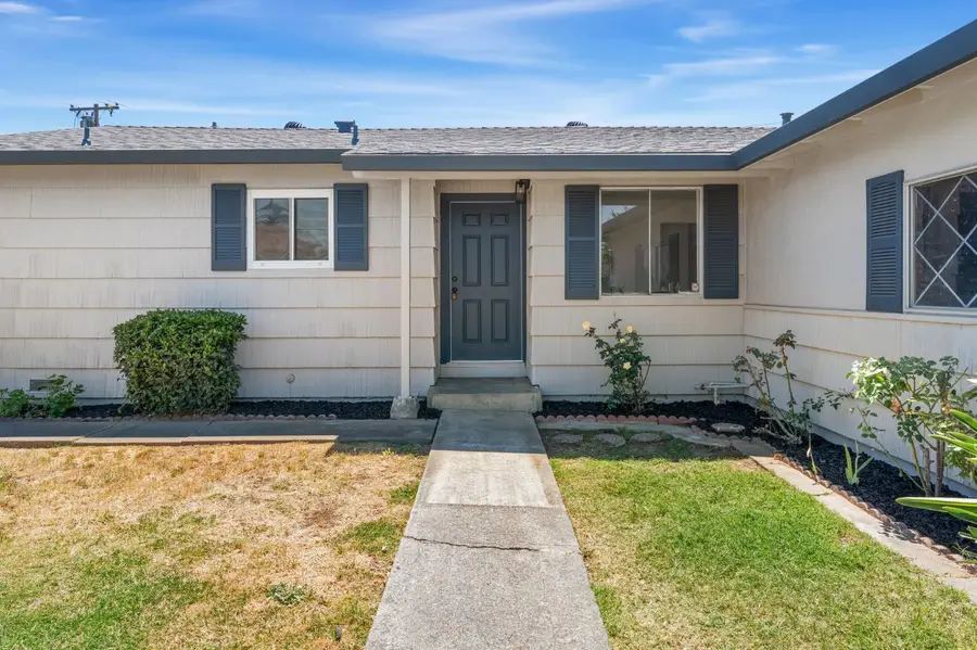 7577 Lemarsh Way, Sacramento, CA 95822 - #2