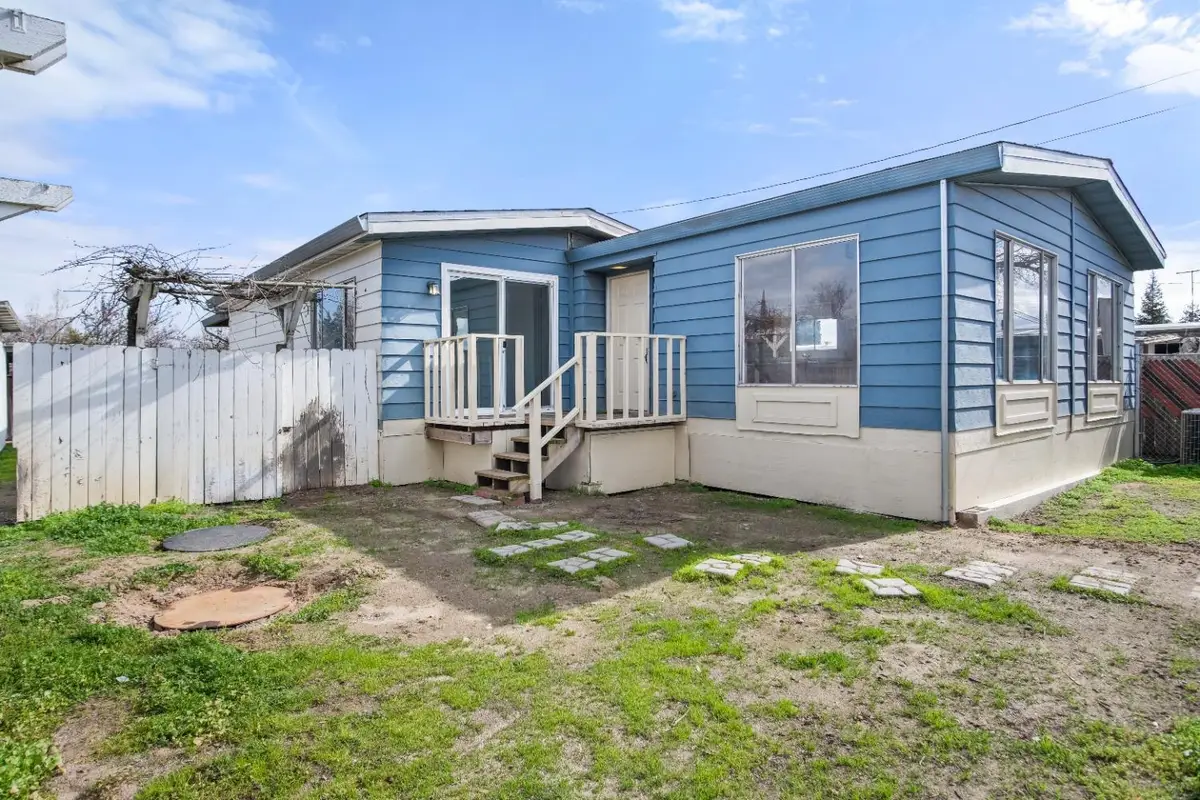 5412 Tully Road, Modesto, CA 95356 - #1