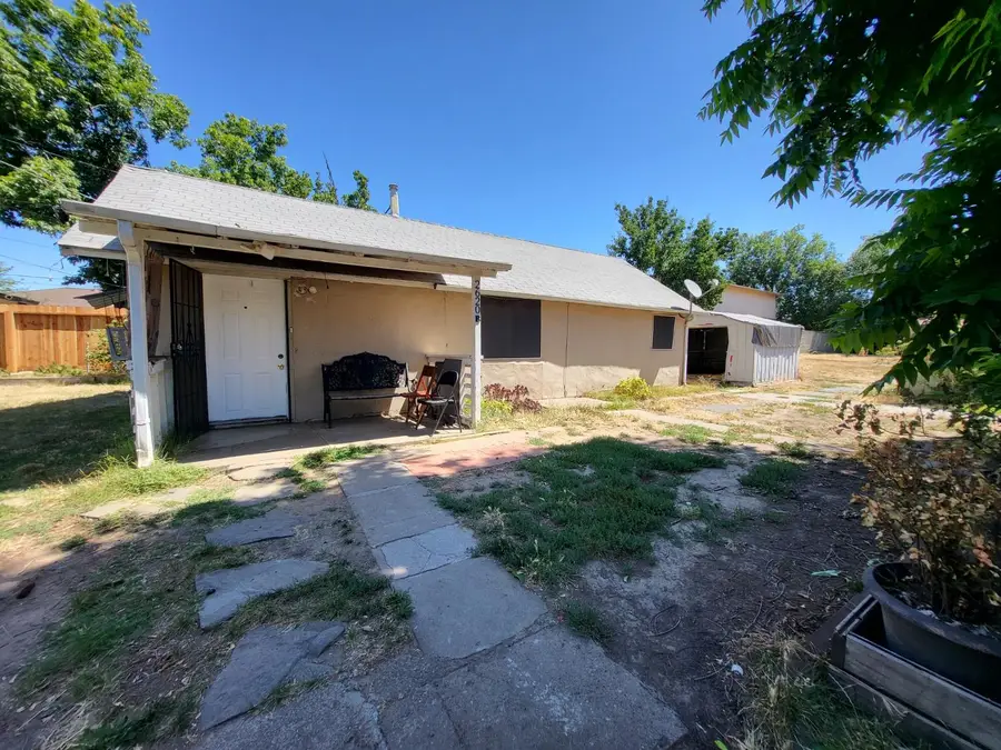 2620 Darwin, Sacramento, CA 95821 - #2