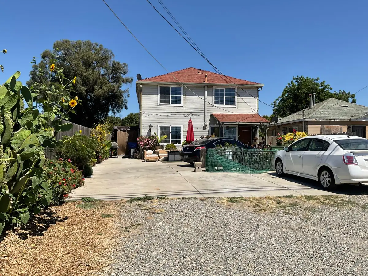 626 Santa Fe Avenue, Empire, CA 95319 - #1