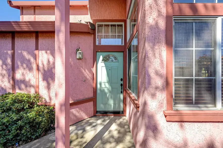 8829 Wetherly Court, Elk Grove, CA 95624 - #2