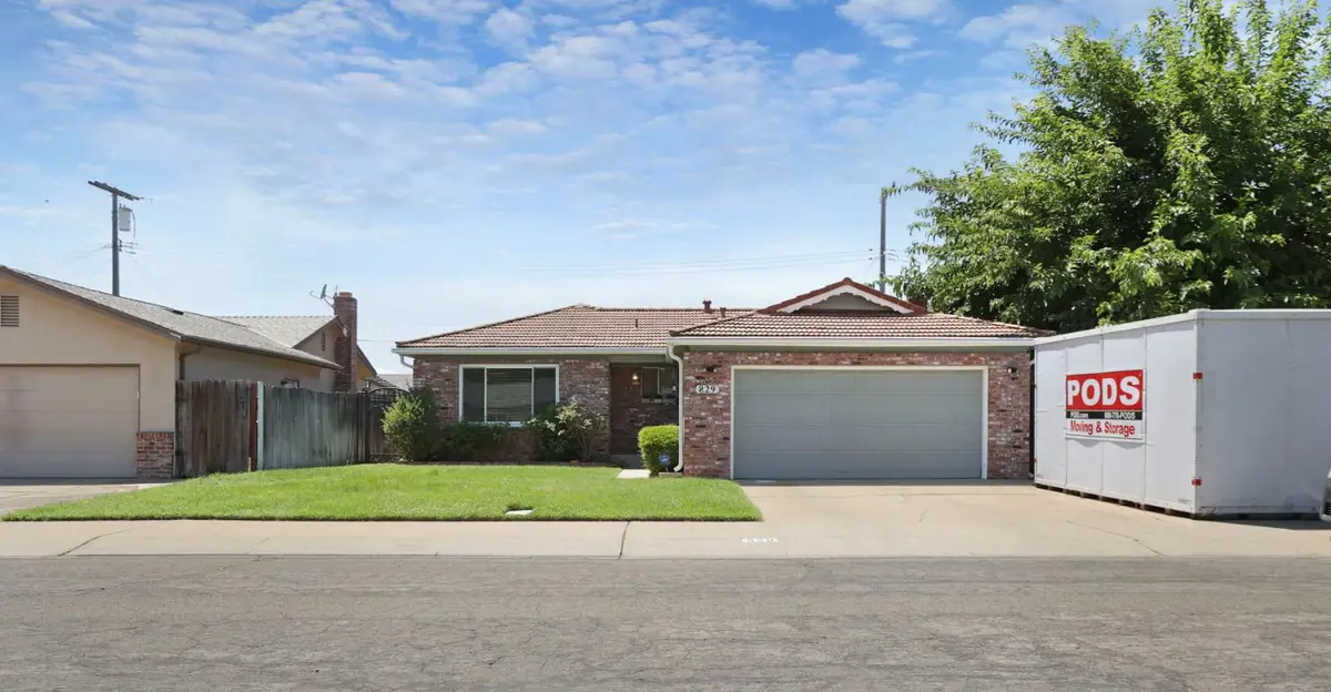 829 S California Street, Lodi, CA 95240 - #1