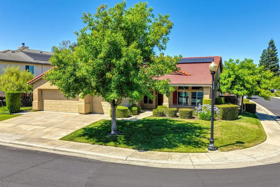 3786 Glacier Park Way, Elk Grove, CA 95758 - #2