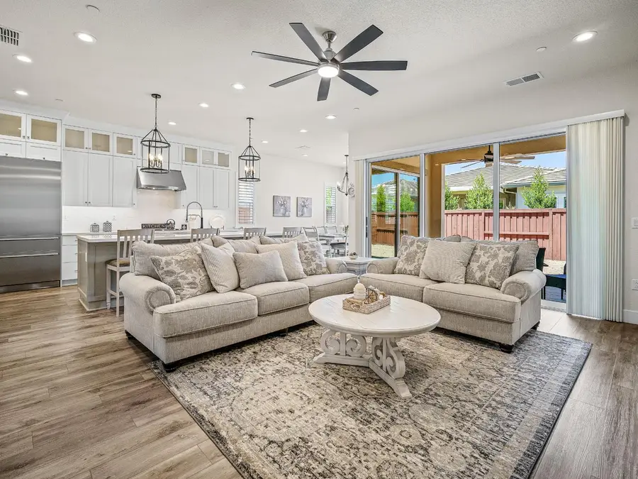 4226 Fox Hollow Street, Folsom, CA 95630 - #3
