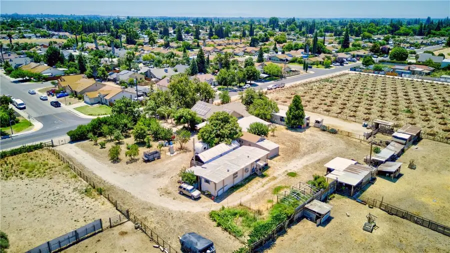 6660 Olive Avenue, Winton, CA 95388 - #3